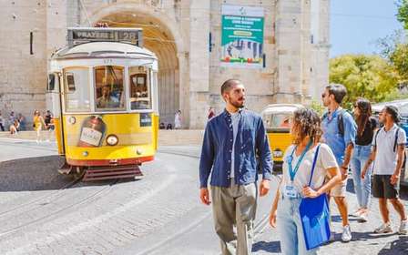 Visite à pied du meilleur de Lisbonne : Rossio, Chiado et Alfama