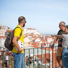 Lisbonne : visite des collines, de l'Alfama et de la Mouraria en vélo électrique
