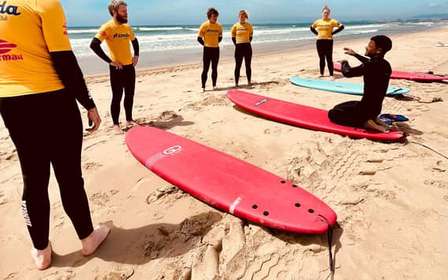 Leçon de surf exclusive à Caparica