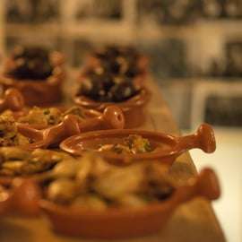 Lisbonne : Nuit du fado avec dîner dans un club de fado