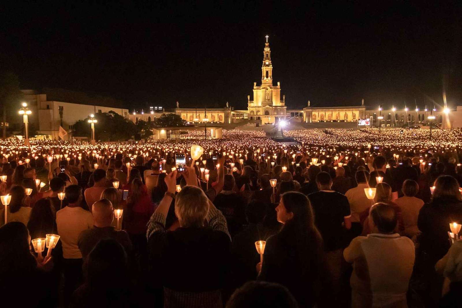Depuis Lisbonne : Fátima de nuit – Expérience de la procession aux bougies