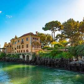 Lisbonne : Sintra, Pena, Regaleira et Cascais visite guidée d'une journée