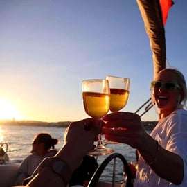 Lisbonne : croisière en voilier au coucher du soleil (max. 10)