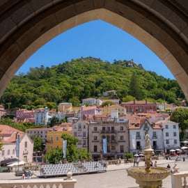 Depuis Lisbonne : visite d'une journée avec un guide expert, Sintra et palais de Pena