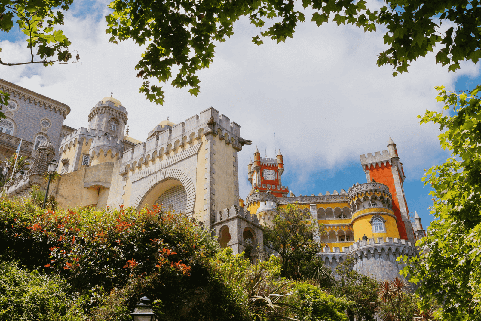 Depuis Lisbonne : Visite guidée de Sintra, Regaleira et du Palais de Pena