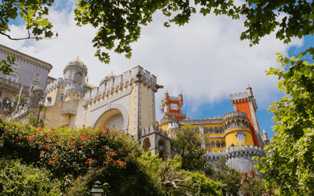 Depuis Lisbonne : Visite guidée de Sintra, Regaleira et du Palais de Pena