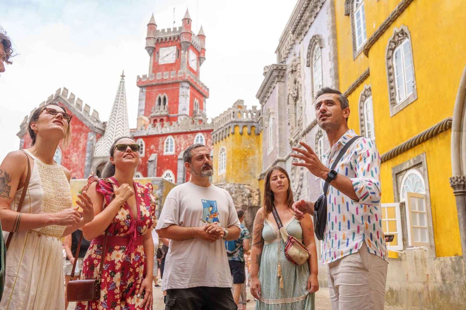 Depuis Lisbonne : visite d'une journée avec un guide expert, Sintra et palais de Pena