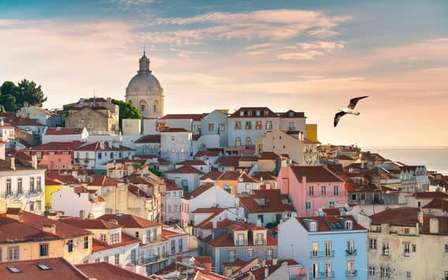 Lisbonne : visite guidée privée en tuk-tuk avec prise en charge à l'hôtel