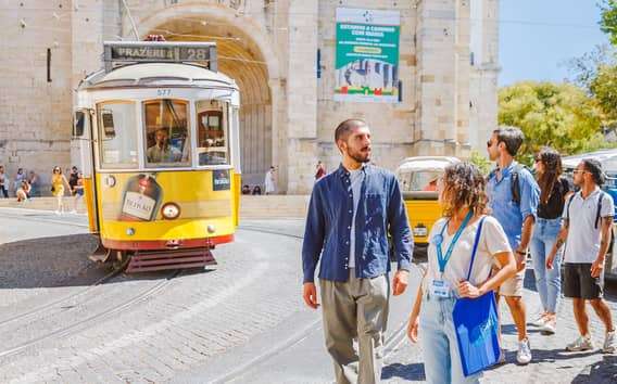 Visite à pied du meilleur de Lisbonne : Rossio, Chiado et Alfama