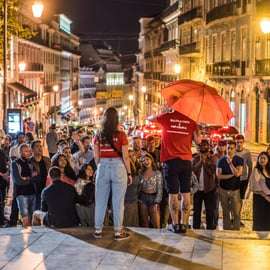 Lisbonne : Tournée des bars avec open bar et entrée dans un club VIP