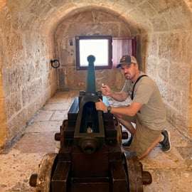 Lisbonne : visite guidée de la tour de Belém avec billet d'entrée coupe-file