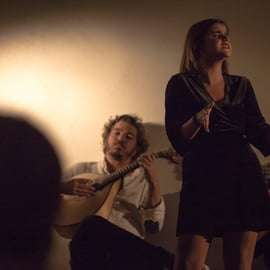 Lisbonne : Nuit du fado avec dîner dans un club de fado