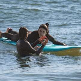 Guide de surf à Lisbonne - Cours de surf et ramassage