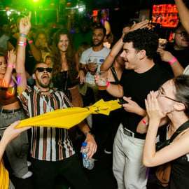 Lisbonne : Tournée des bars avec open bar, shots et entrée au club VIP