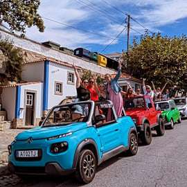 Sintra : Visite privée d'une demi-journée en voiture classique ou en jeep électrique