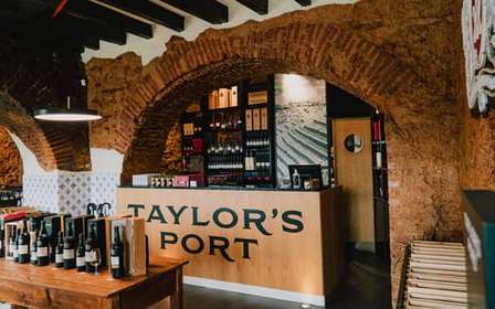 Lisbonne : Dégustation de vin de Porto au Taylor's Shop and Tasting Room