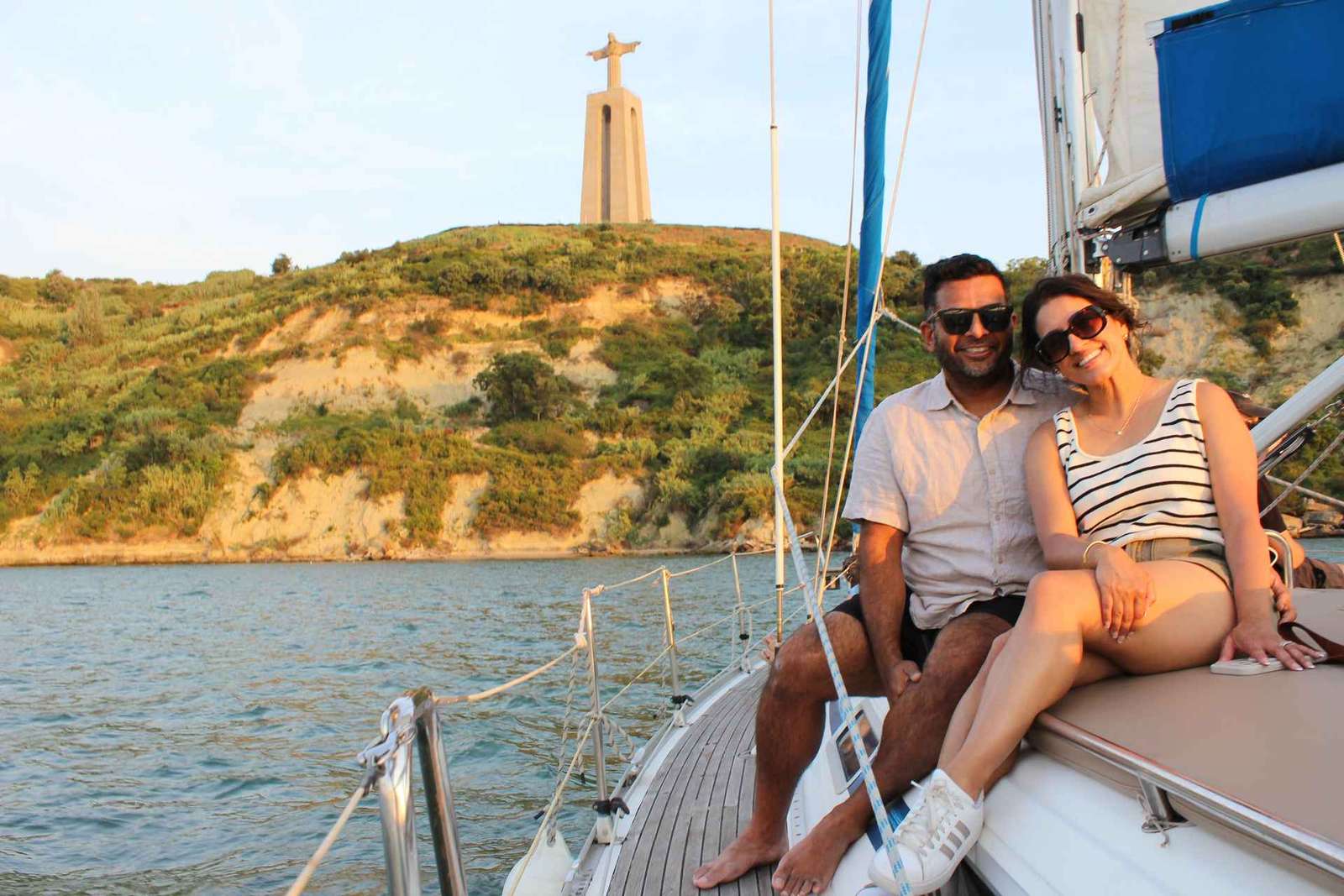 Lisbonne : croisière au crépuscule – croisière à l'heure dorée avec boisson de bienvenue