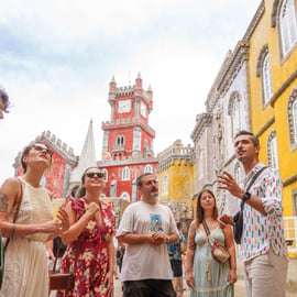 Depuis Lisbonne : visite d'une journée avec un guide expert, Sintra et palais de Pena