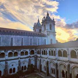 Au départ de Lisbonne : Visite médiévale, Batalha, Tomar, Alcobaça, Óbidos