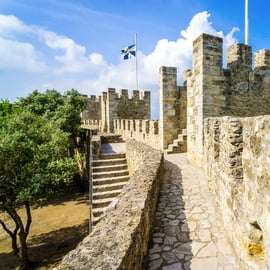 Lisbonne : Château de Sao Jorge : billet coupe-file avec guide