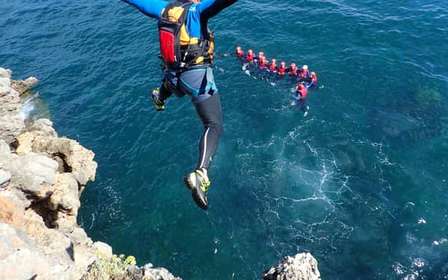 Arrábida : Setubal, Sesimbra Coasteering & Speedboat Tour