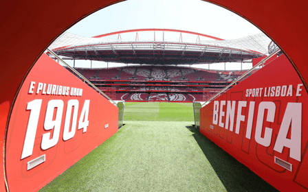 Lisbonne : visite du stade Benfica Luz avec écharpe souvenir