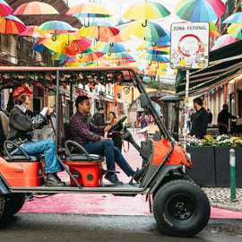 Lisbonne : Visite touristique privée de la ville en tuk-tuk
