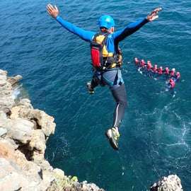 Arrábida : Setubal, Sesimbra Coasteering & Speedboat Tour