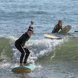 Guide de surf à Lisbonne - Cours de surf et ramassage