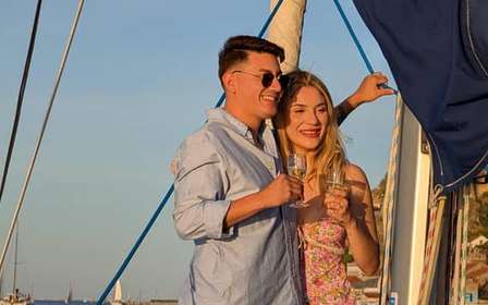 Lisbonne : Excursion en bateau-boutique privé - Naviguez avec style